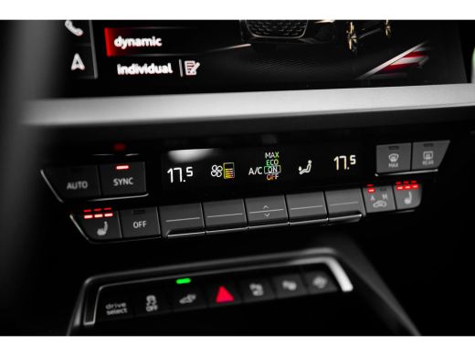Audi A3 Sportback Advanced edition | Aluminium optiek in het interieur | Assistentiepakket Rijden en Park... ActivLease financial lease