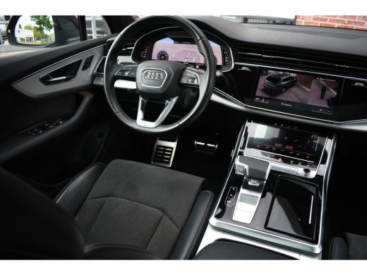 Audi Q7 55 TFSI quattro grijs-kenteken Pano 360-cam 21inch 4wielbest laser-LED ActivLease financial lease