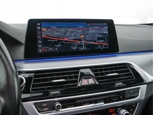 BMW 5 Serie 520d xDrive M-Sport-Pack High Executive Aut. *PANO | LUXURY-LEATHER | FULL-LED | HEAD-UP | DIGI-C... ActivLease financial lease