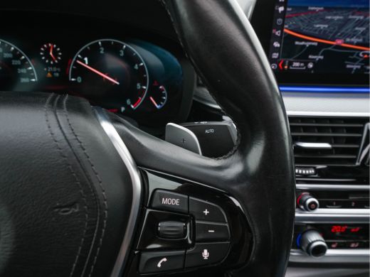 BMW 5 Serie 520d xDrive M-Sport-Pack High Executive (INCL-BTW) Aut. *PANO | LUXURY-LEATHER | FULL-LED | HEAD-... ActivLease financial lease