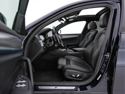BMW 5 Serie 520d xDrive M-Sport-Pack High Executive Aut. *PANO | LUXURY-LEATHER | FULL-LED | HEAD-UP | DIGI-C... ActivLease financial lease