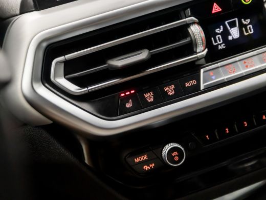 BMW X3 xDrive30e M Sport High Executive 293Pk Automaat (PANORAMADAK, M PAKKET, APPLE CARPLAY, HEAD-UP DI... ActivLease financial lease