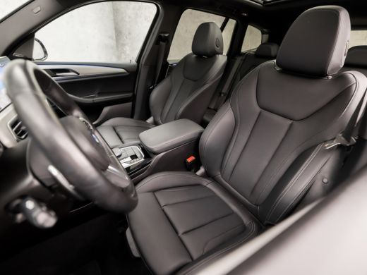 BMW X3 xDrive30e M Sport High Executive 293Pk Automaat (PANORAMADAK, M PAKKET, APPLE CARPLAY, HEAD-UP DI... ActivLease financial lease