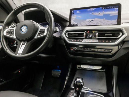 BMW X3 xDrive30e M Sport High Executive 293Pk Automaat (PANORAMADAK, M PAKKET, APPLE CARPLAY, HEAD-UP DI... ActivLease financial lease