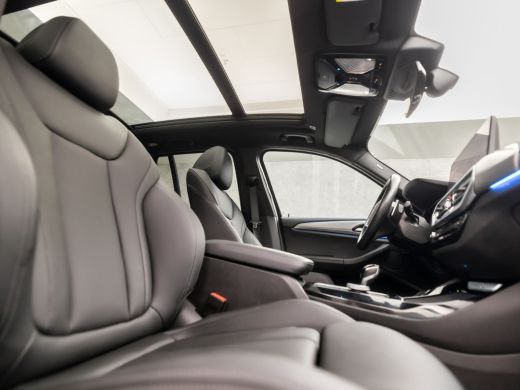 BMW X3 xDrive30e M Sport High Executive 293Pk Automaat (PANORAMADAK, M PAKKET, APPLE CARPLAY, HEAD-UP DI... ActivLease financial lease