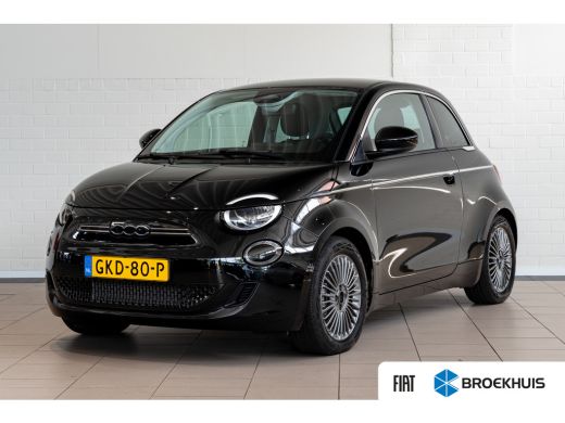Fiat 500 Urban 42 kWh | Style Pack | Climate Controle | Apple Carplay & Android Auto | Lichtmetalen velgen | Fiat 500 Urban 42 kWh | Style Pack | Climate Controle | Apple Carplay & Android Auto | Lichtmetalen velgen |