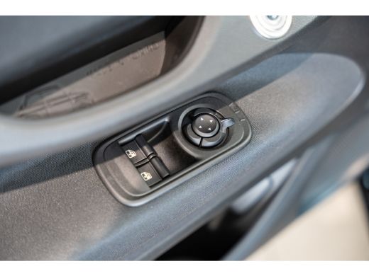 Fiat 500 Urban 42 kWh | Style Pack | Climate Controle | Apple Carplay & Android Auto | Lichtmetalen velgen | ActivLease financial lease