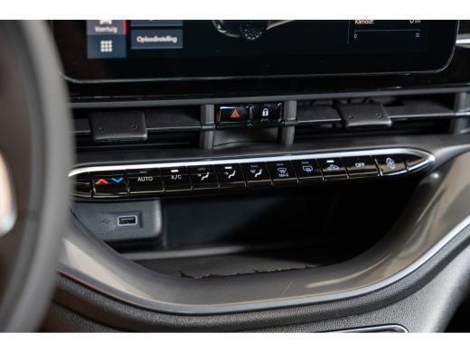 Fiat 500 Urban 42 kWh | Style Pack | Climate Controle | Apple Carplay & Android Auto | Lichtmetalen velgen | ActivLease financial lease