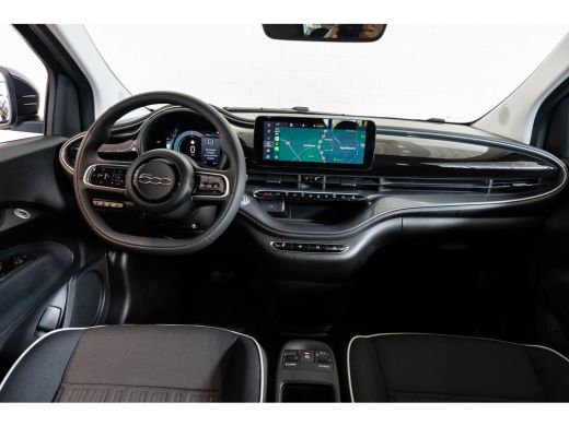 Fiat 500 Urban 42 kWh | Style Pack | Climate Controle | Apple Carplay & Android Auto | Lichtmetalen velgen | ActivLease financial lease