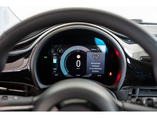 Fiat 500 Urban 42 kWh | Style Pack | Climate Controle | Apple Carplay & Android Auto | Lichtmetalen velgen | ActivLease financial lease