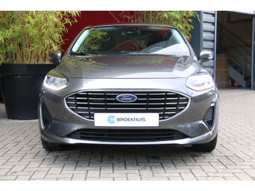 Ford Fiesta 1.0 EcoBoost Titanium | Stuur/stoelverwarming | CarPlay | Parkeersensoren | Draadloze lader ActivLease financial lease