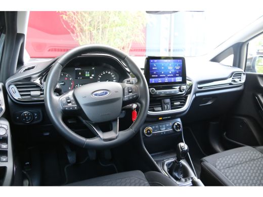 Ford Fiesta 1.0 EcoBoost Titanium | Stuur/stoelverwarming | CarPlay | Parkeersensoren | Draadloze lader ActivLease financial lease