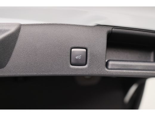 Ford Kuga 2.5 PHEV ST-Line X Black Package | Snel Leverbaar! | Wegklapbare Trekhaak | Panoramadak | Matrix ... ActivLease financial lease