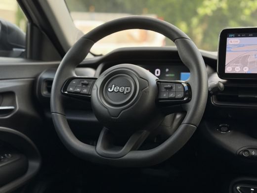 Jeep Avenger Longitude 54 kWh | Navi | Carplay | Stoelverwarming | ActivLease financial lease