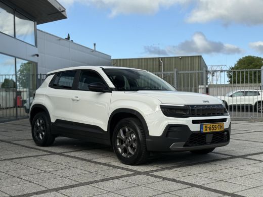 Jeep Avenger Longitude 54 kWh | Navi | Carplay | Stoelverwarming | ActivLease financial lease