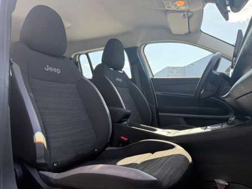 Jeep Avenger Longitude 54 kWh Aut. | Navi | Carplay | Stoelverwarming | ActivLease financial lease