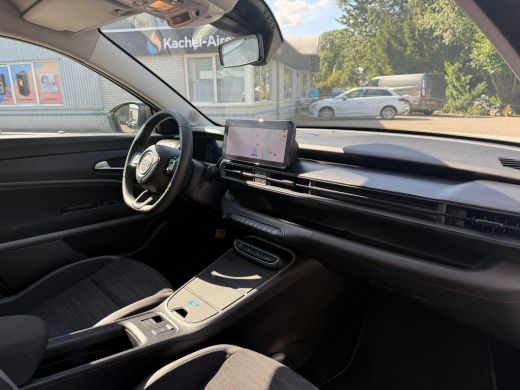 Jeep Avenger Longitude 54 kWh Aut. | Navi | Carplay | Stoelverwarming | ActivLease financial lease