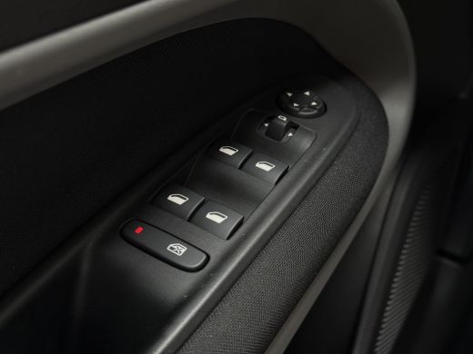 Jeep Avenger Longitude 54 kWh Aut. | Navi | Carplay | Stoelverwarming | ActivLease financial lease