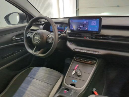 Jeep Avenger Longitude 54 kWh | Navi | Carplay | Stoelverwarming | ActivLease financial lease
