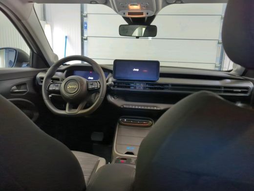 Jeep Avenger Longitude 54 kWh | Navi | Carplay | Stoelverwarming | ActivLease financial lease