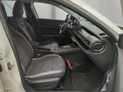Jeep Avenger Longitude 54 kWh | Navi | Carplay | Stoelverwarming | ActivLease financial lease