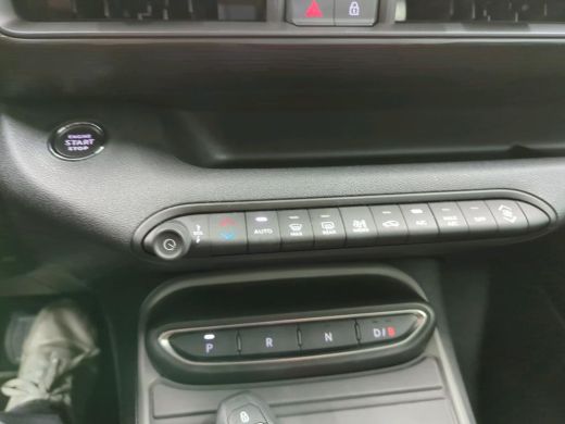 Jeep Avenger Longitude 54 kWh | Navi | Carplay | Stoelverwarming | ActivLease financial lease