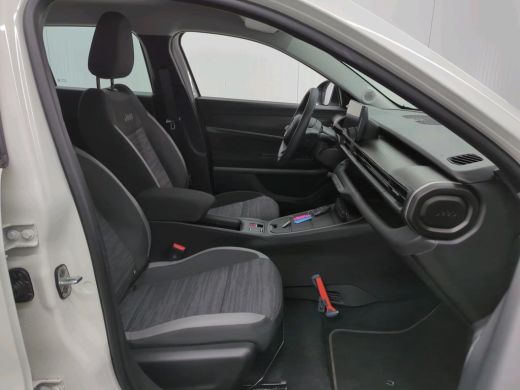 Jeep Avenger Longitude 54 kWh | Navi | Carplay | Stoelverwarming | ActivLease financial lease