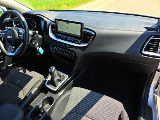 Kia Ceed 1.0 T-GDi - 120 Pk - Euro 6 - Navi - ParkeerCamera - AppleCarplay AndroidAuto ActivLease financial lease