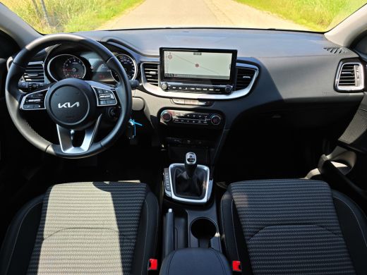 Kia Ceed 1.0 T-GDi - 120 Pk - Euro 6 - Navi - ParkeerCamera - AppleCarplay AndroidAuto ActivLease financial lease