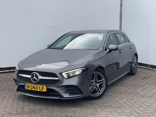 Mercedes-Benz A-Klasse 160 Business Solution AMG Line Carplay Stoelverw Led NL-Auto 31.841KM! ActivLease financial lease