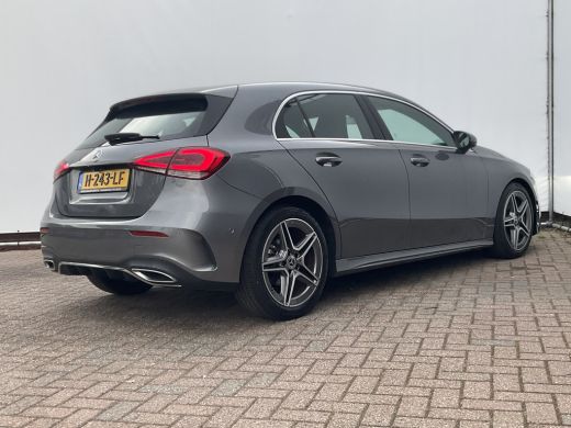 Mercedes-Benz A-Klasse 160 Business Solution AMG Line Carplay Stoelverw Led NL-Auto 31.841KM! ActivLease financial lease