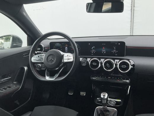 Mercedes-Benz A-Klasse 160 Business Solution AMG Line Carplay Stoelverw Led NL-Auto 31.841KM! ActivLease financial lease