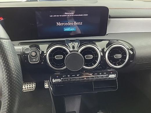 Mercedes-Benz CLA 180d Aut. Business Sol. AMG | Navi | Camera | CarPlay | ActivLease financial lease