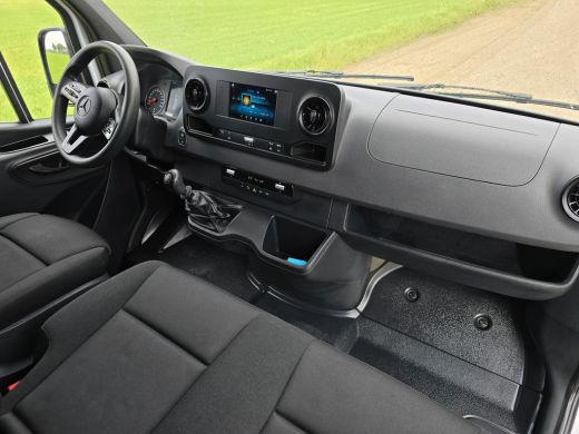 Mercedes-Benz Sprinter 315 1.9 CDI L2 H2 RWD - 150 Pk - Euro 6 - MBUX - ParkeerCamera - Airco - Cruise Control ActivLease financial lease
