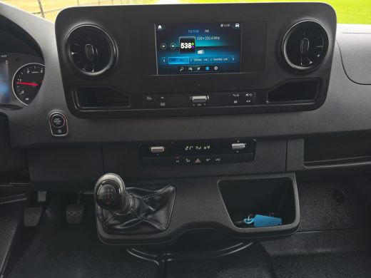 Mercedes-Benz Sprinter 315 1.9 CDI L2 H2 RWD - 150 Pk - Euro 6 - MBUX - ParkeerCamera - Airco - Cruise Control ActivLease financial lease