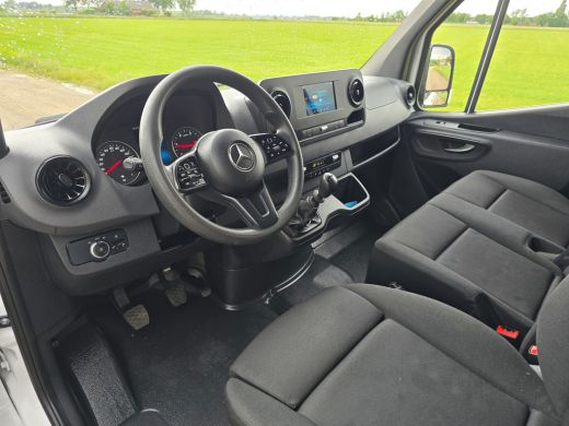 Mercedes-Benz Sprinter 315 1.9 CDI L2 H2 RWD - 150 Pk - Euro 6 - MBUX - ParkeerCamera - Airco - Cruise Control ActivLease financial lease