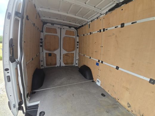 Mercedes-Benz Sprinter 315 1.9 CDI L2 H2 RWD - 150 Pk - Euro 6 - MBUX - ParkeerCamera - Airco - Cruise Control ActivLease financial lease