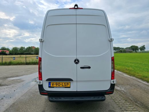 Mercedes-Benz Sprinter 315 1.9 CDI L2 H2 RWD - 150 Pk - Euro 6 - MBUX - ParkeerCamera - Airco - Cruise Control ActivLease financial lease