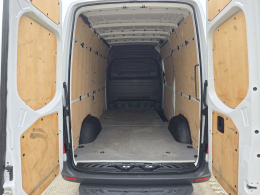 Mercedes-Benz Sprinter 315 1.9 CDI L2 H2 RWD - 150 Pk - Euro 6 - MBUX - ParkeerCamera - Airco - Cruise Control ActivLease financial lease