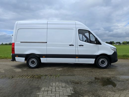 Mercedes-Benz Sprinter 315 1.9 CDI L2 H2 RWD - 150 Pk - Euro 6 - MBUX - ParkeerCamera - Airco - Cruise Control ActivLease financial lease