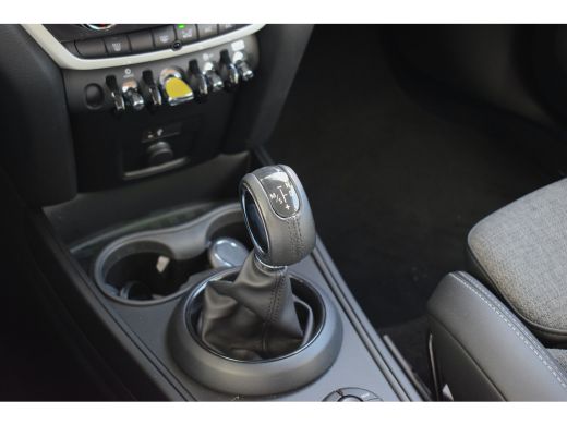 Mini Countryman 2.0 Cooper S E ALL4 Pepper | Sportstoelen | Cruise | Climate ActivLease financial lease