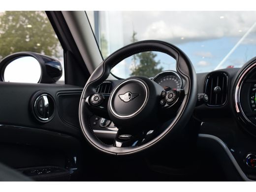 Mini Countryman 2.0 Cooper S E ALL4 Pepper | Sportstoelen | Cruise | Climate ActivLease financial lease