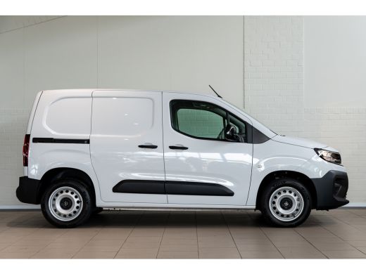 Opel Combo 1.5 BlueHDi 100 S&S L1 | 3 Zitplaatsen | Parkeersensoren | Apple Carplay & Android Auto | Elektri... ActivLease financial lease