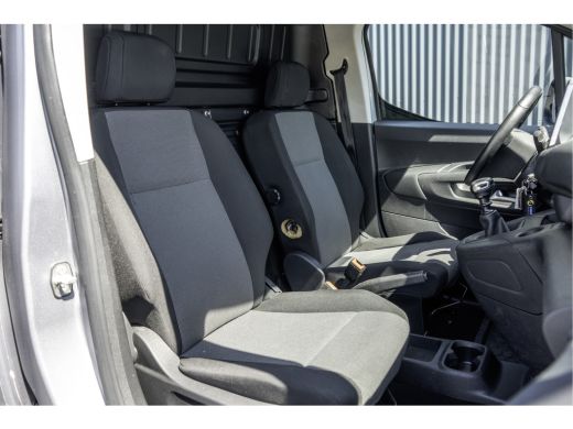 Opel Combo 1.5D Innovation | L2H1 | LED | CarPlay | Camera | Navi | Cruise | Airco | PDC | Euro 6 ActivLease financial lease