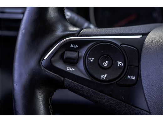 Opel Combo 1.5D Innovation | L2H1 | LED | CarPlay | Camera | Navi | Cruise | Airco | PDC | Euro 6 ActivLease financial lease