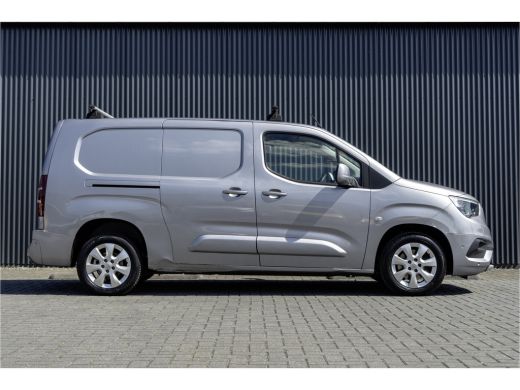 Opel Combo 1.5D Innovation | L2H1 | LED | CarPlay | Camera | Navi | Cruise | Airco | PDC | Euro 6 ActivLease financial lease