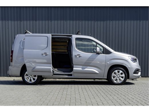 Opel Combo 1.5D Innovation | L2H1 | LED | CarPlay | Camera | Navi | Cruise | Airco | PDC | Euro 6 ActivLease financial lease