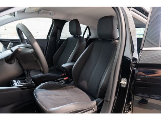 Opel Corsa 1.2 Turbo 100PK Elegance | Parkeersensoren | Climate Controle | Apple Carplay & Android Auto | Ge... ActivLease financial lease