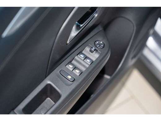 Opel Corsa 1.2 Turbo 100PK GS Line | Parkeersensoren | Climate Controle | Apple Carplay & Android Auto | Two... ActivLease financial lease