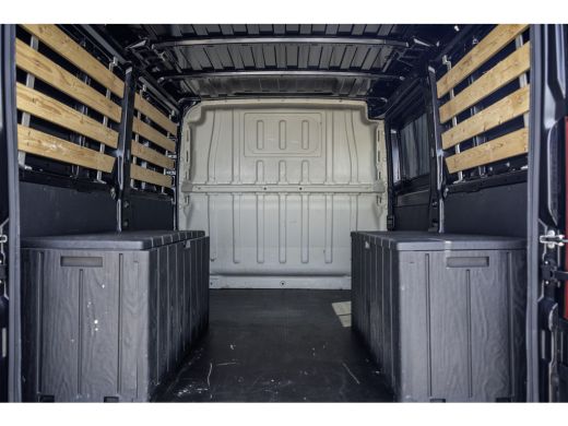 Peugeot Boxer 330 BlueHDi | Camera | Navigatie | Cruise | Airco | PDC | Euro 6 ActivLease financial lease